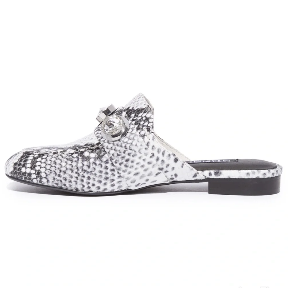 🆕{SENSO}RioII Snake Emboss Diamond Mule - Picture 8 of 10